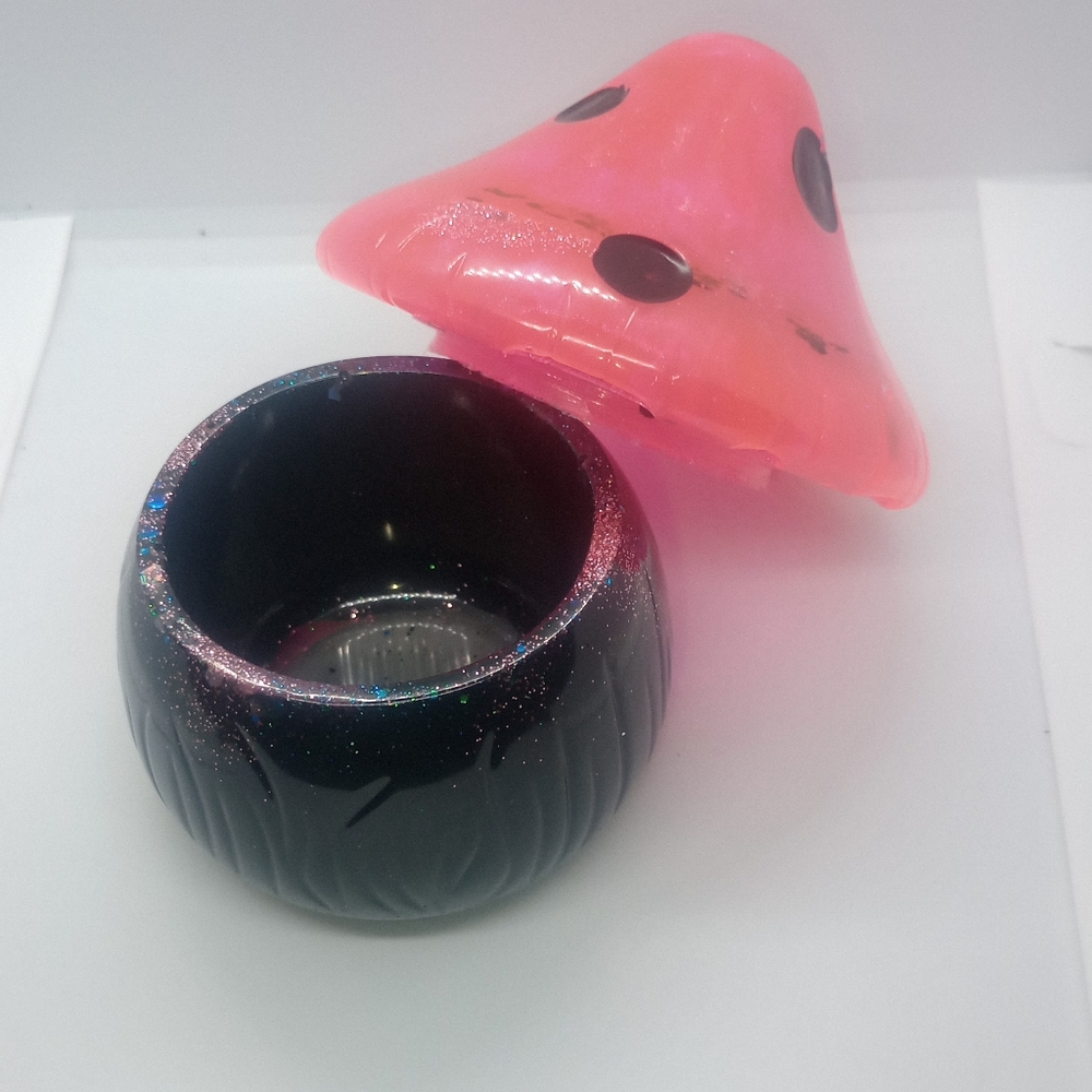 Handmade Mushroom jars each one of a kind - Picture 3 of 8